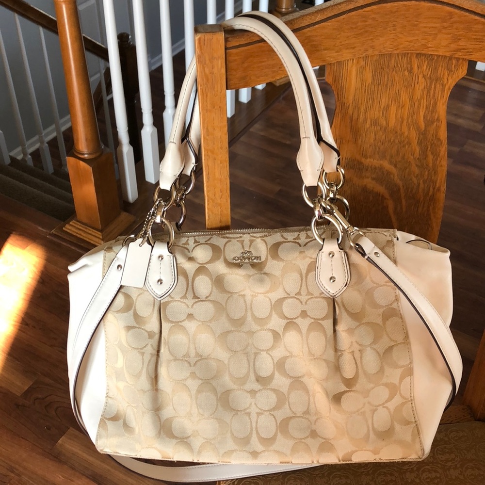 Coach bag, gently used.